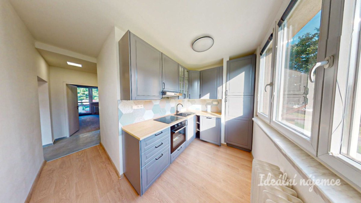 Pronájem bytu 3+1, Mjr. Nováka, Hrabůvka, 15900 Kč/měs, 75 m2