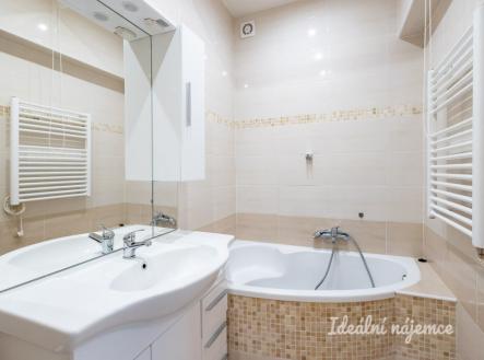 Pronájem bytu, 2+kk, 48 m²