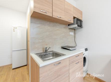 Pronájem bytu, 1+kk, 22 m²