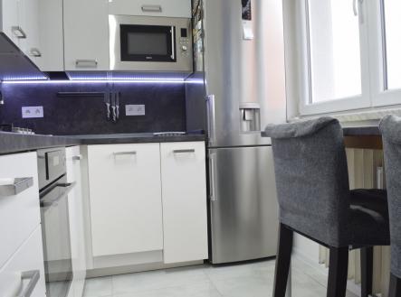 Pronájem bytu, 2+1, 52 m²