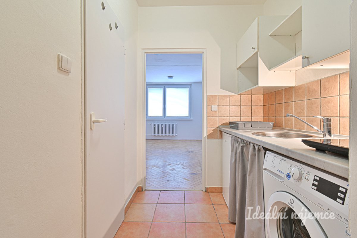 Pronájem bytu 1+1, Novoměstská, Řečkovice, 13200 Kč/měs, 29 m2