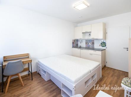 Pronájem bytu, 1+kk, 22 m²