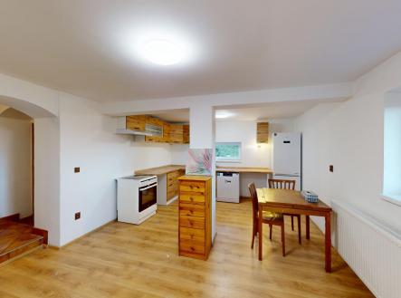 Pronájem domu/vily, 140 m²