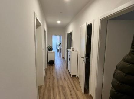 Pronájem bytu, 4+kk, 96 m²