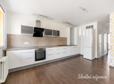 Pronájem bytu, 3+kk, 72 m²