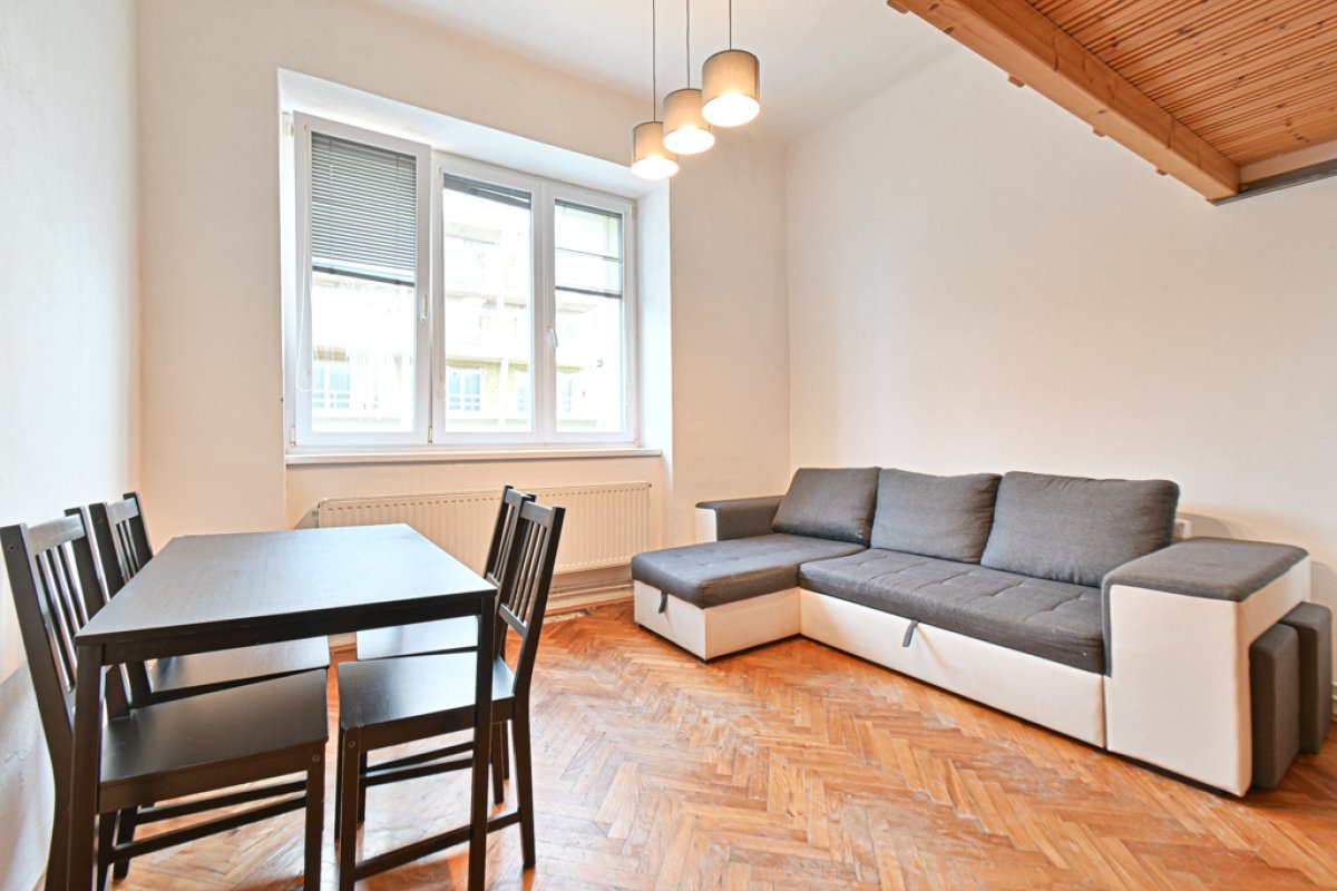 Pronájem bytu 2+kk, U Vlečky, Komárov, 17000 Kč/měs, 45 m2