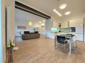 Pronájem bytu, 2+kk, 71 m²