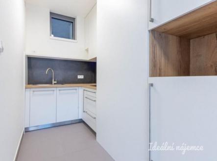 Pronájem bytu, 1+kk, 33 m²