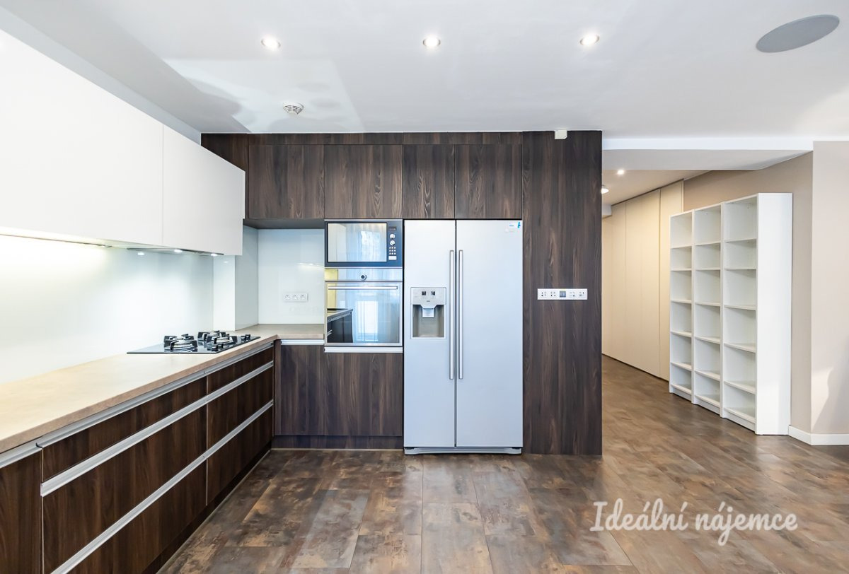 Pronájem bytu 3+kk, Jeseniova, Žižkov, 32000 Kč/měs, 75 m2