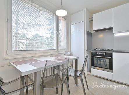 Pronájem bytu, 2+1, 62 m²