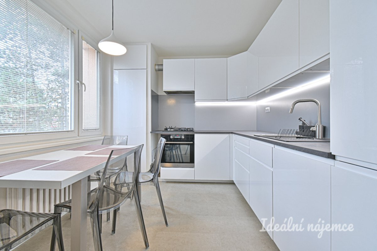 Pronájem bytu 2+1, Černého, Bystrc, 19 200 Kč/měs, 62 m2