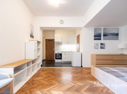 Pronájem bytu, 1+kk, 31 m² obrázek