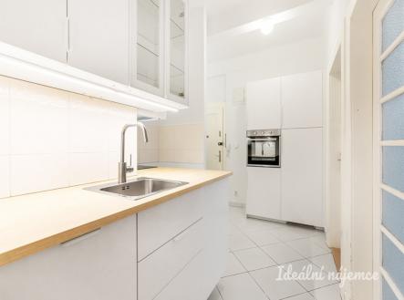 Pronájem bytu, 2+1, 49 m²