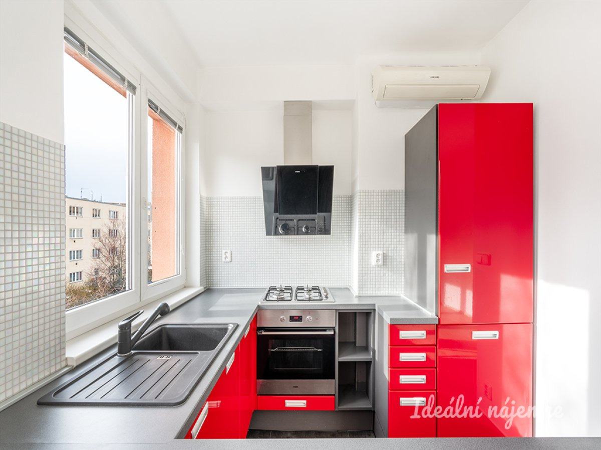 Pronájem bytu 2+kk, Krchlebská, Krč 19000 Kč/měs, 39 m2