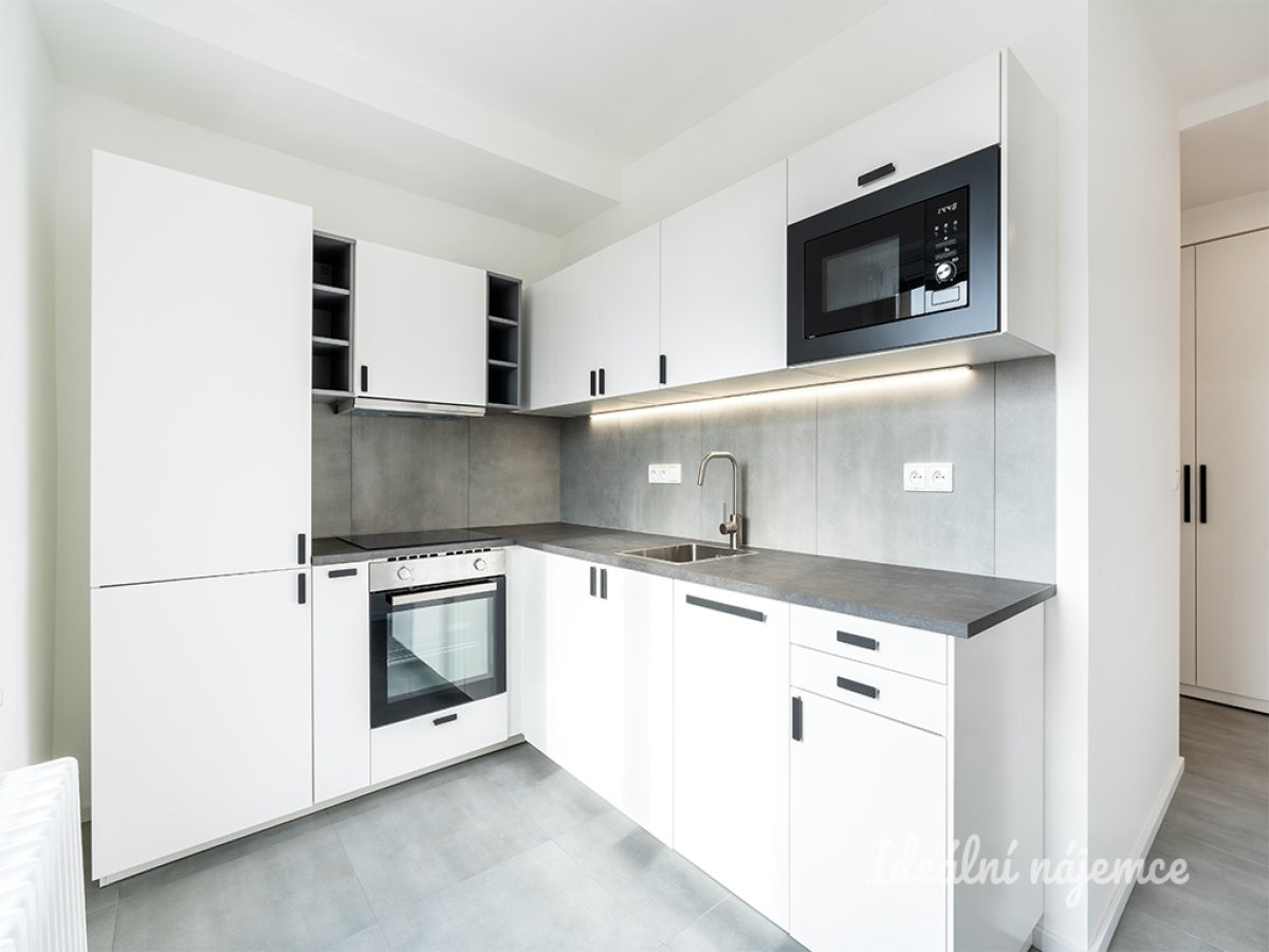 Pronájem bytu 3+1, Severní I, Záběhlice, 29000 Kč/měs, 66 m2