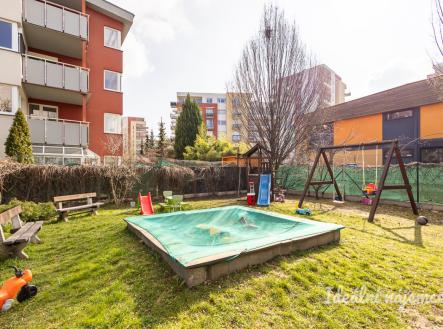 Pronájem bytu, 3+kk, 71 m²