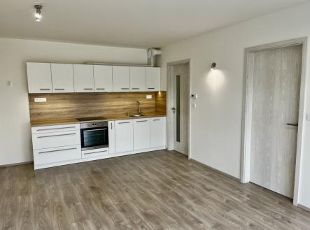 Pronájem bytu, 2+kk, 45 m²