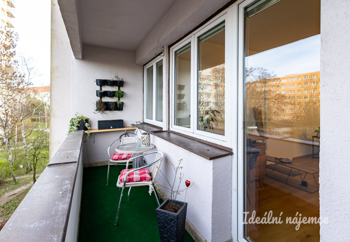 Pronájem bytu 2+1, Batelovská, Michle, 25000 Kč/měs., 49 m2