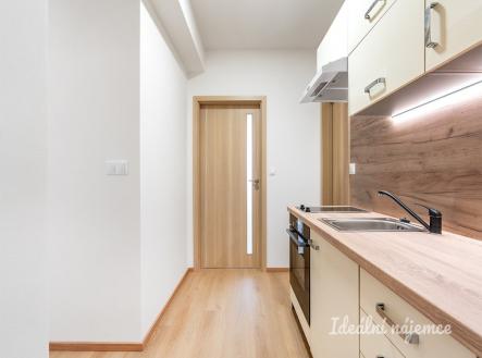 Pronájem bytu, 3+kk, 44 m²