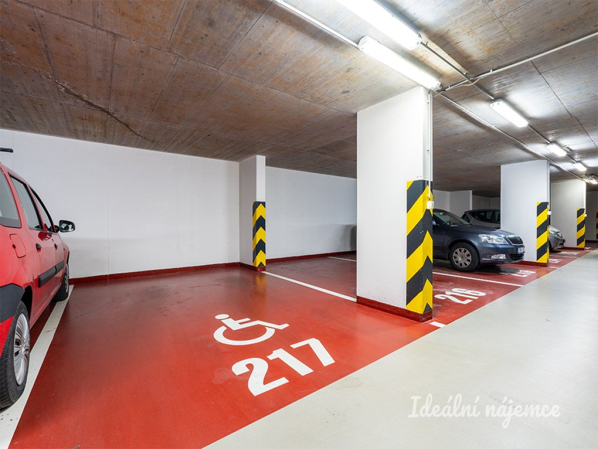 Pronájem bytu 3+kk, Zakšínská, Střížkov, 29 900 Kč/měs, 76 m2