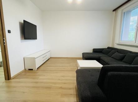 Pronájem bytu, 2+1, 44 m²
