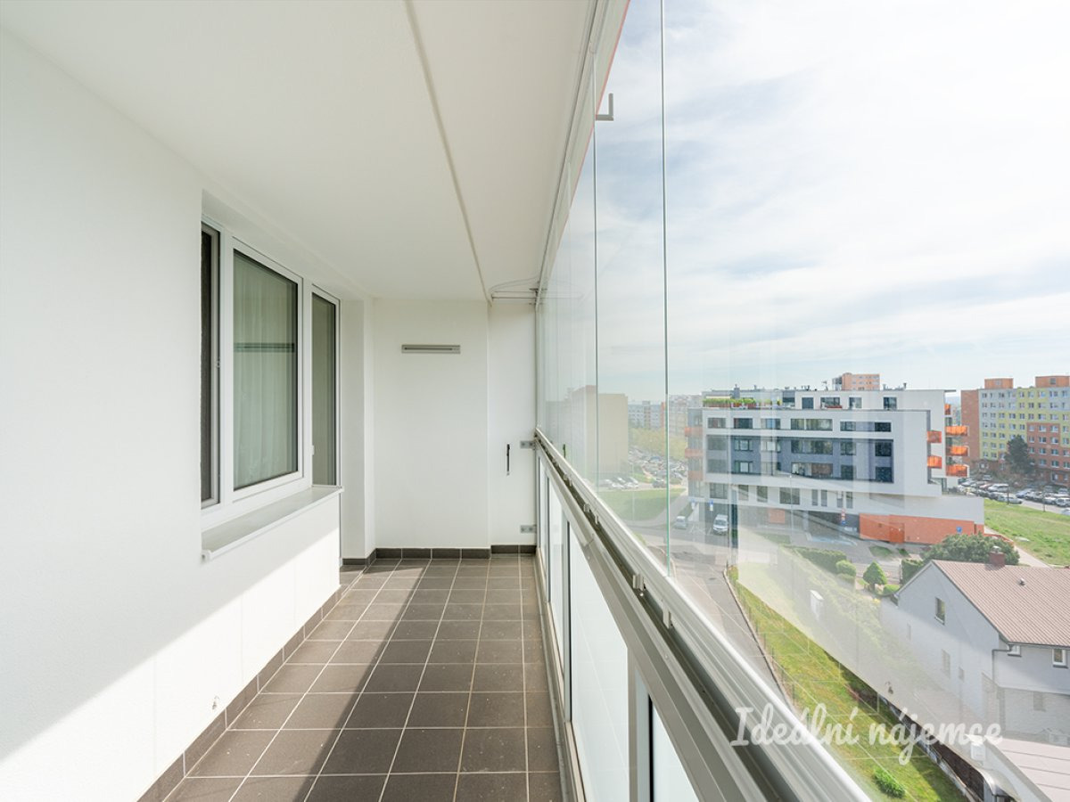 Pronájem bytu 3+1, Milánská, Horní Měcholupy, 24900 Kč/měs, 82 m2