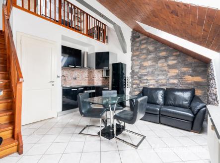 Pronájem bytu, 2+kk, 55 m² obrázek