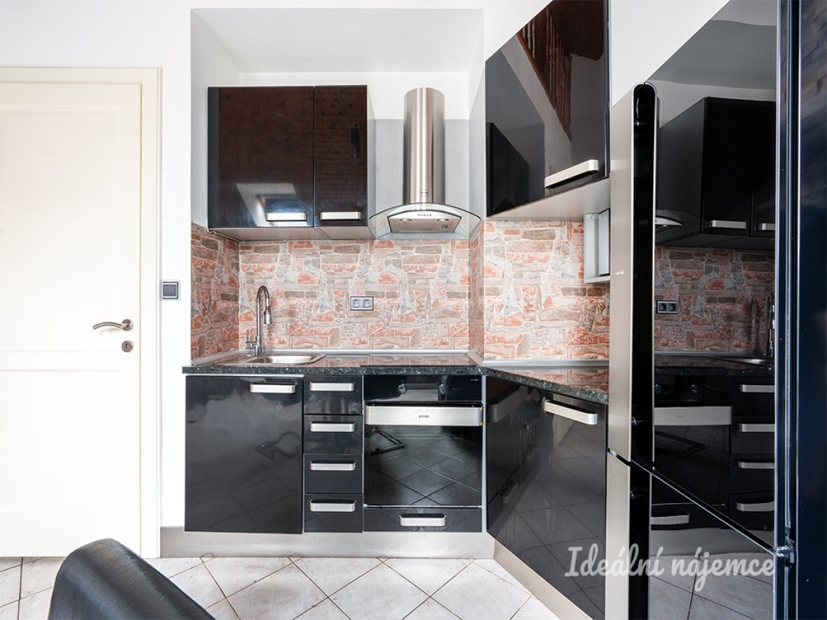 Pronájem bytu 2+kk, Sokolská, Nové Město, 26000 Kč/měs, 55 m2