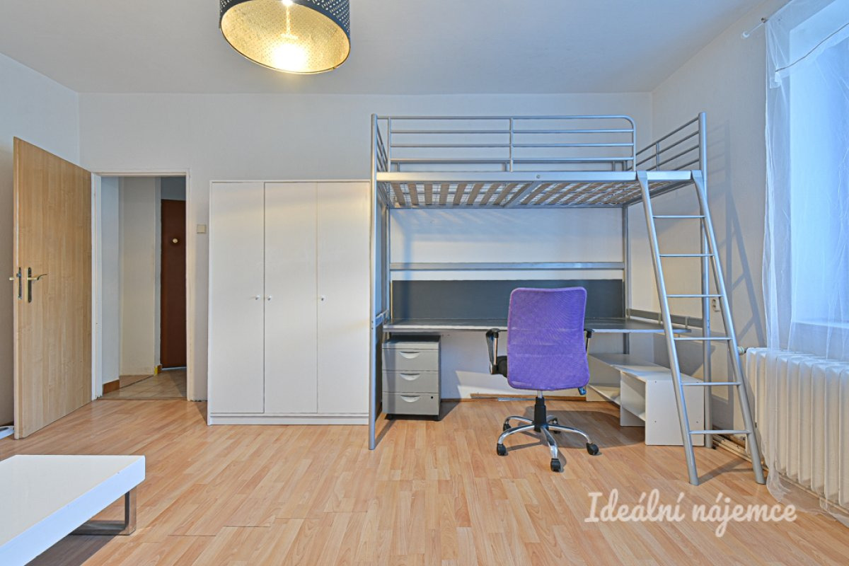 Pronájem bytu 1+1, Tyršova, Královo Pole, 14800 Kč/měs, 37 m2