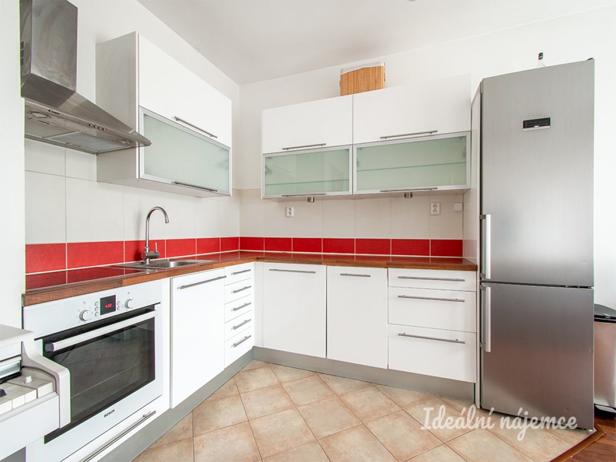 Pronájem bytu 2+kk, K dálnici, Pitkovice, 23 500 Kč/měs, 70 m2
