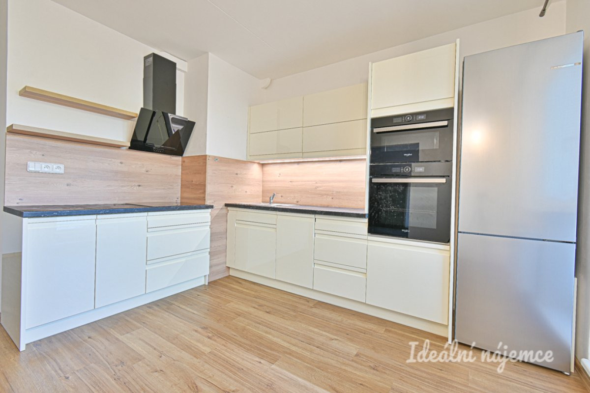 Pronájem bytu 1+1, Horácké náměstí, Řečkovice, 17 000 Kč/měs, 44 m2