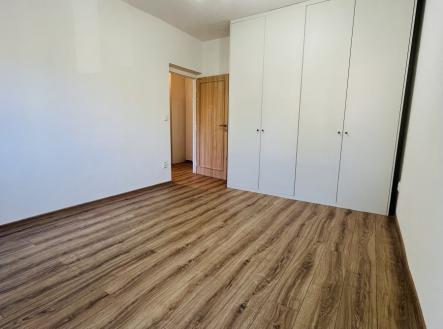 Pronájem bytu, 2+1, 50 m²