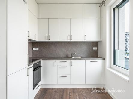 Pronájem bytu, 2+kk, 66 m²