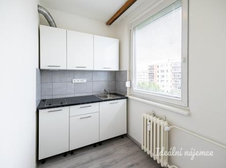 Pronájem bytu, 1+kk, 29 m²