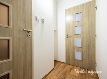 Pronájem bytu, 2+1, 41 m²