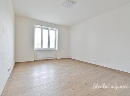 Pronájem bytu, 1+kk, 36 m²