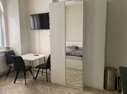 Pronájem bytu, 1+kk, 27 m²