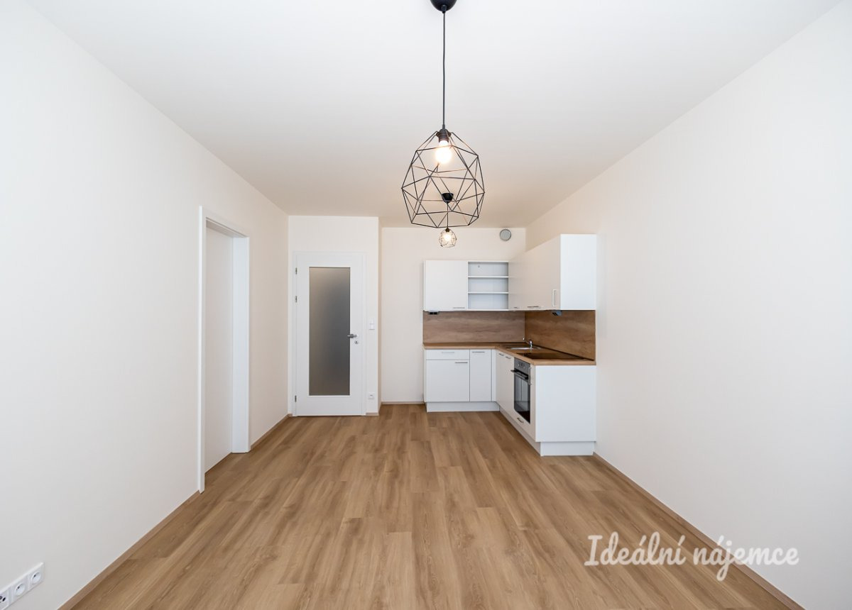 Pronájem bytu 2+kk, Thomasova, Praha 5 - Třebonice,  24.000,- Kč/měs, 46 m2
