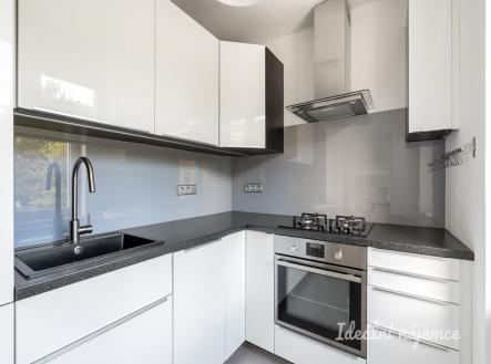 Pronájem bytu, 1+1, 34 m² obrázek
