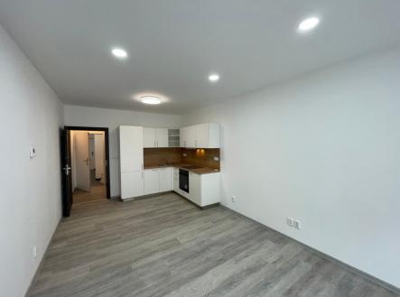 Pronájem bytu, 1+kk, 29 m²