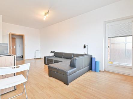 Pronájem bytu, 1+kk, 48 m²