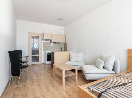 Pronájem bytu, 1+kk, 33 m²