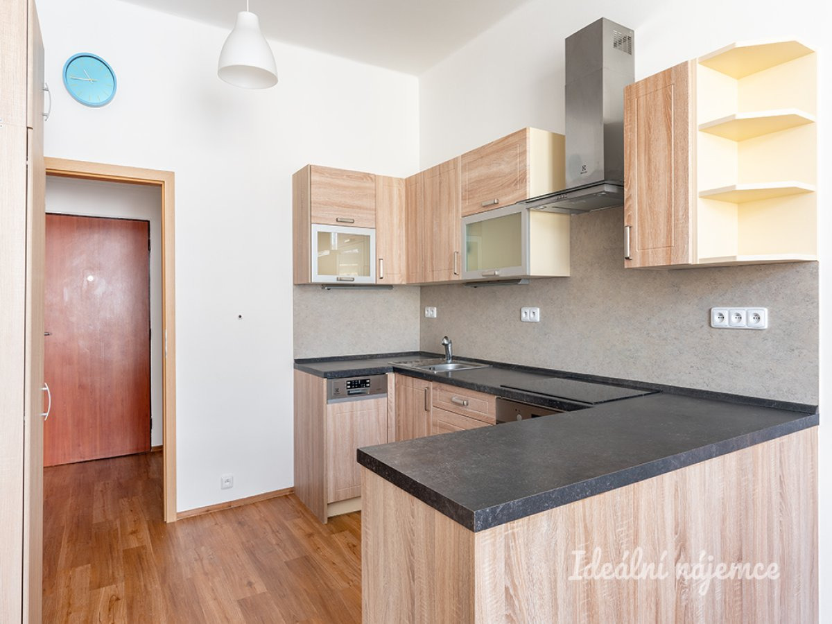 Pronájem bytu 2+kk, Slezská, Vinohrady, 2O300 Kč/měs, 48 m2