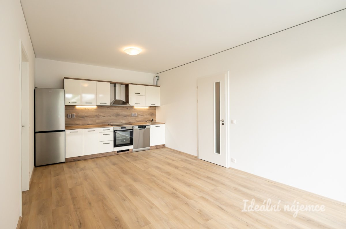 Pronájem bytu 3+kk, Milánská, Horní Měcholupy, 59 m2