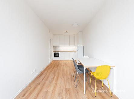 Pronájem bytu, 2+kk, 54 m²