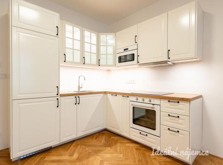 Pronájem bytu, 1+kk, 33 m²