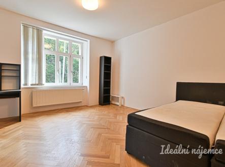 Pronájem bytu, 2+kk, 67 m²