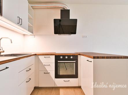 Pronájem bytu, 2+kk, 69 m²