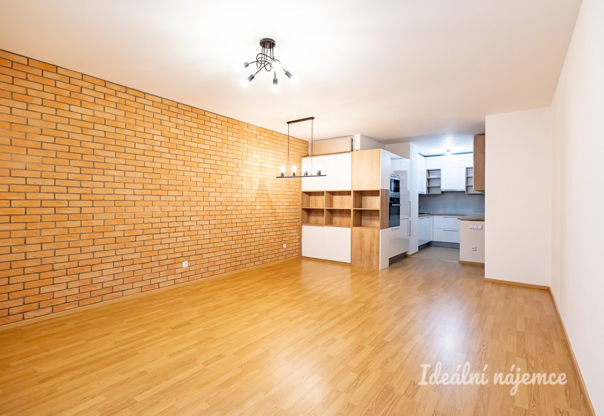 Pronájem bytu 3+kk, Adamova, Veleslavín, 31900 Kč/měs, 84 m2