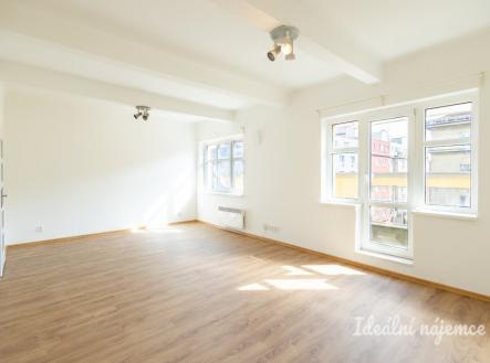 Pronájem bytu, 2+kk, 41 m² obrázek